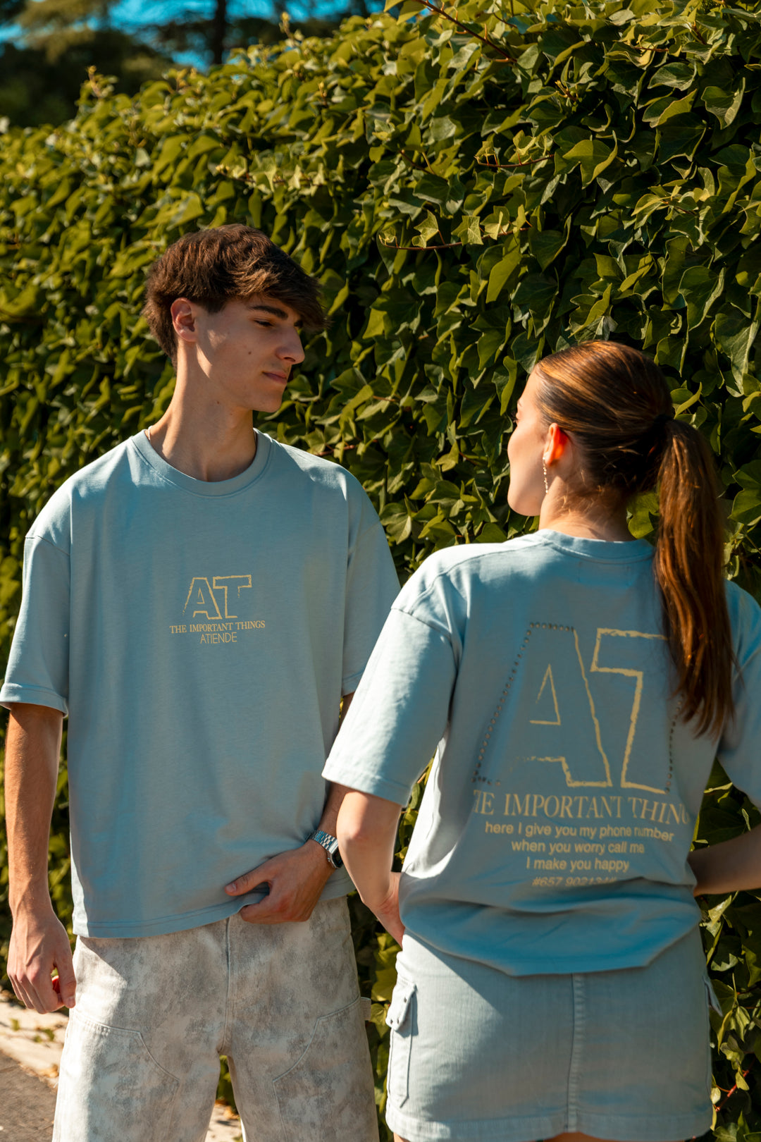 CAMISETA OVERSIZE - TACHAS