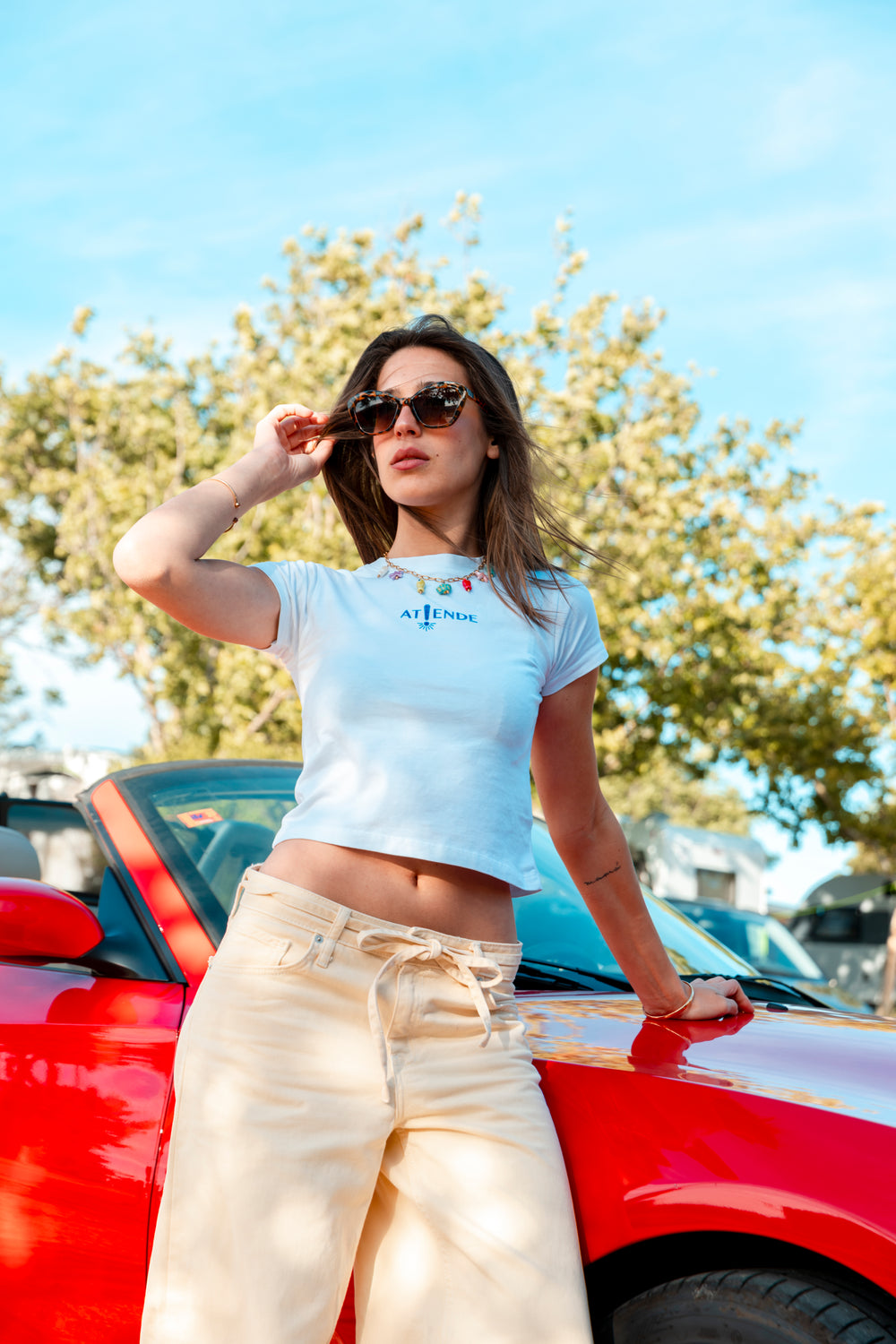 CAMISETA CROP AT MUJER