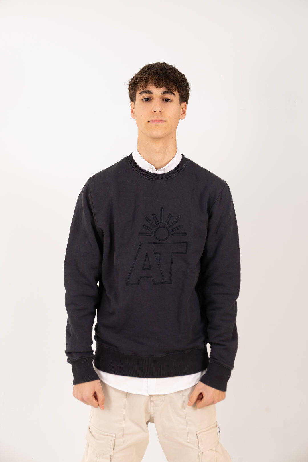 SUDADERA REGULAR SIN CAPUCHA - Sunrise