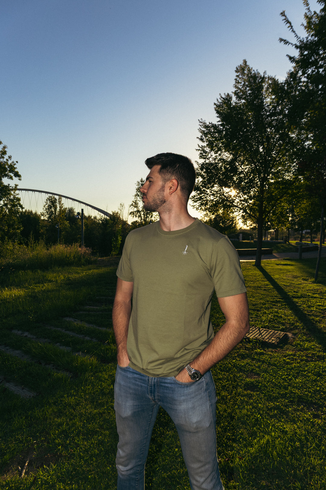 Basic- regular tee