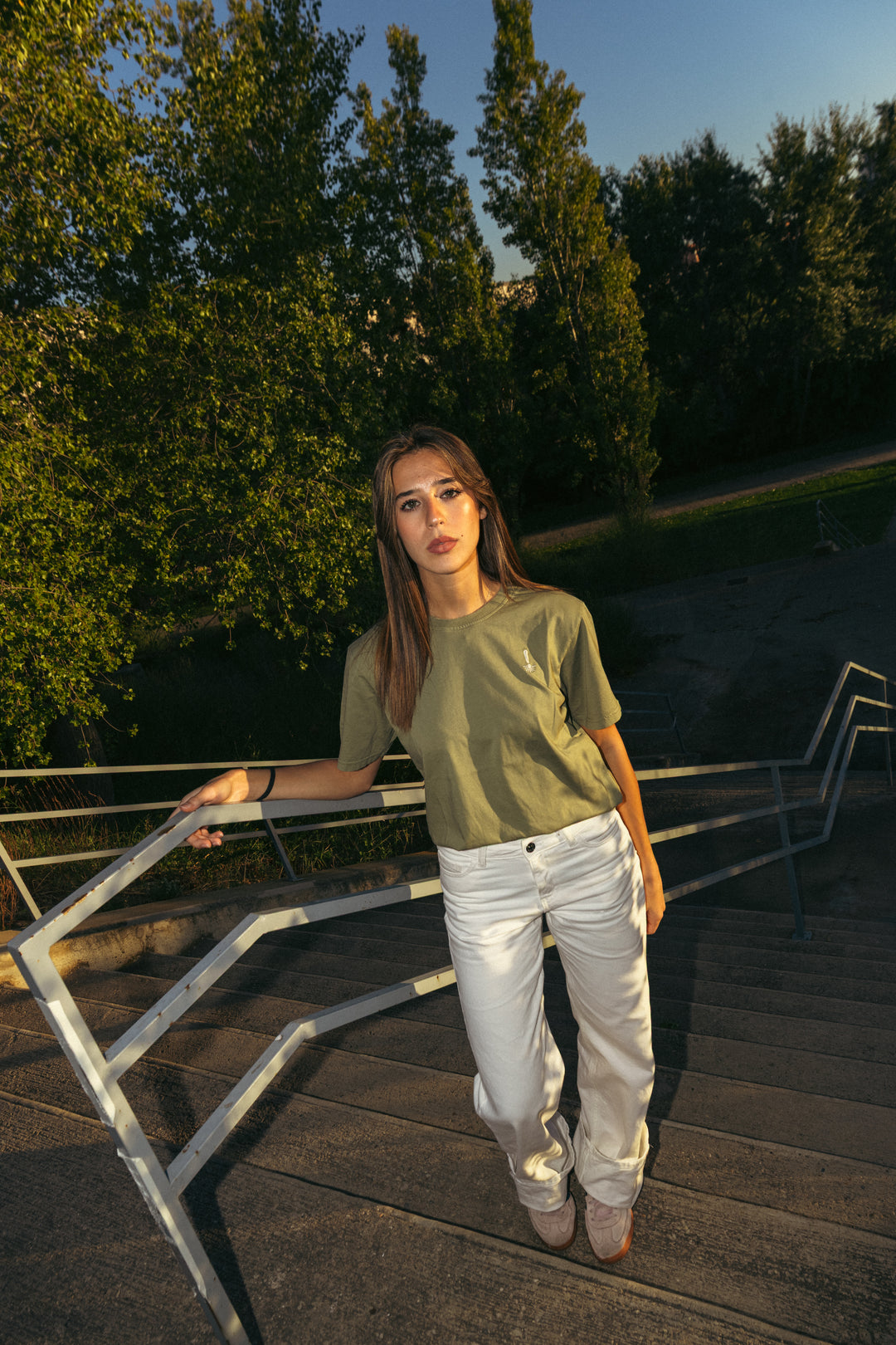 Basic- regular tee