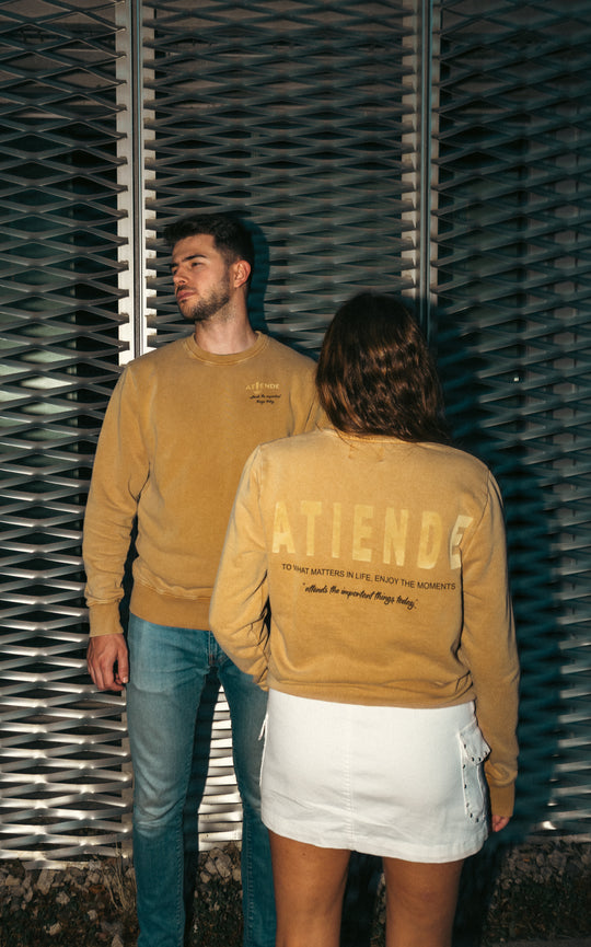 Atiende- Regular hoodie