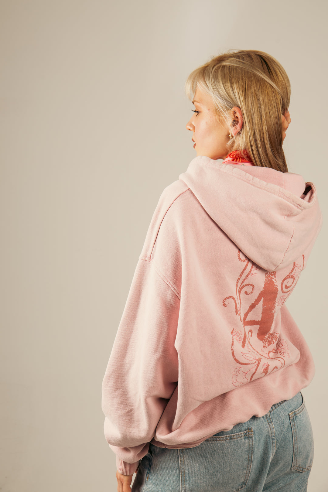 SUDADERA OVERSIZE CON CAPUCHA - PINK DREAM