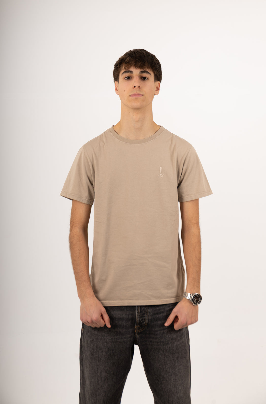 CAMISETA REGULAR 2025