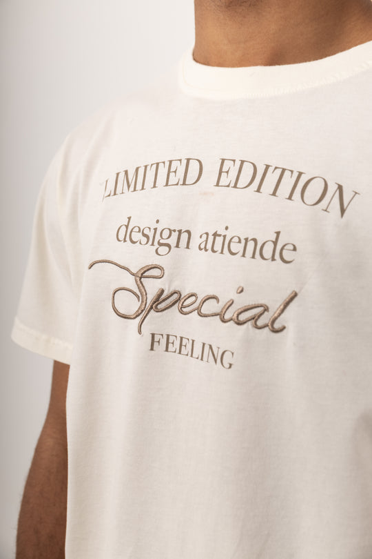 CAMISETA REGULAR EDICIÓN ESPECIAL - Special